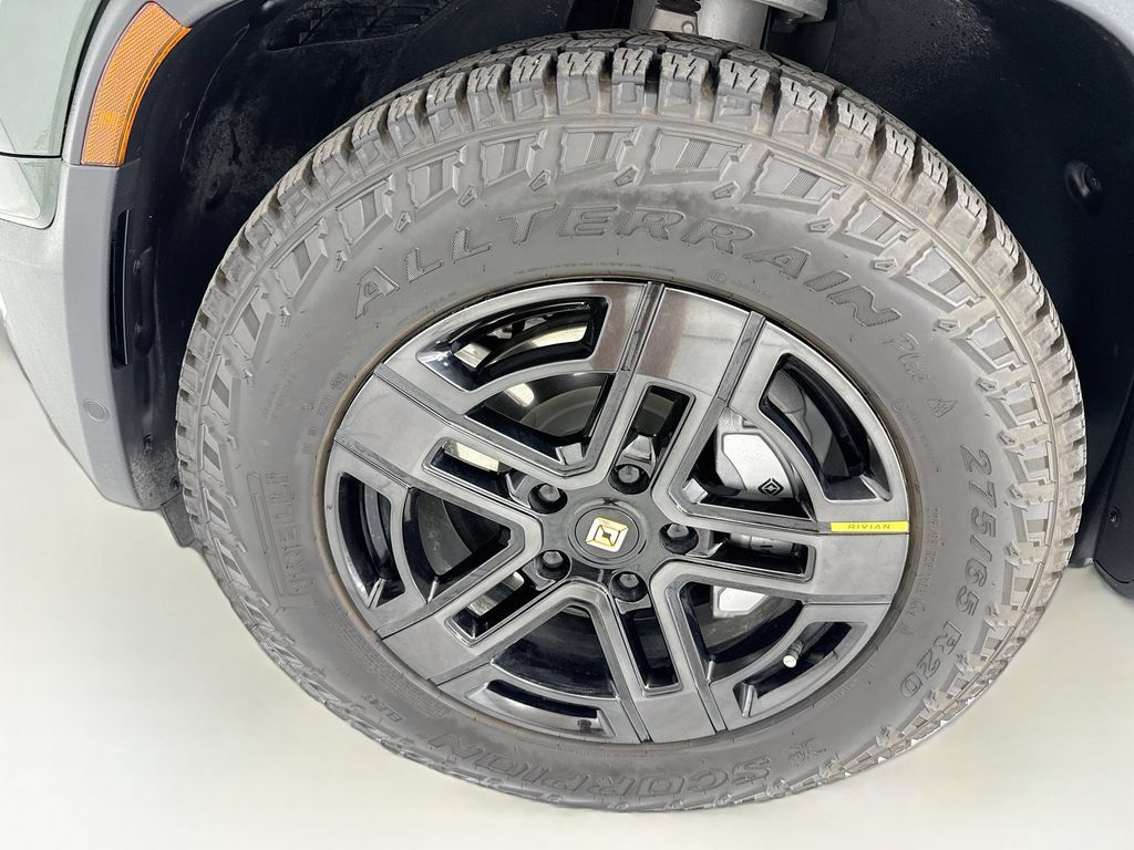 Used 2023 Rivian R1T Adventure Dual AWD/4WD image 30