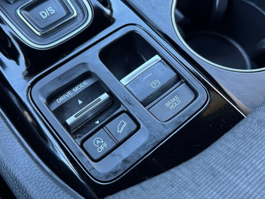 Used 2024 Honda Pilot Sport image 8