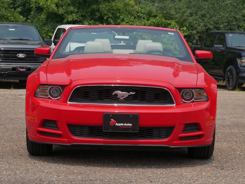 Used 2014 Ford Mustang Premium RWD image 8