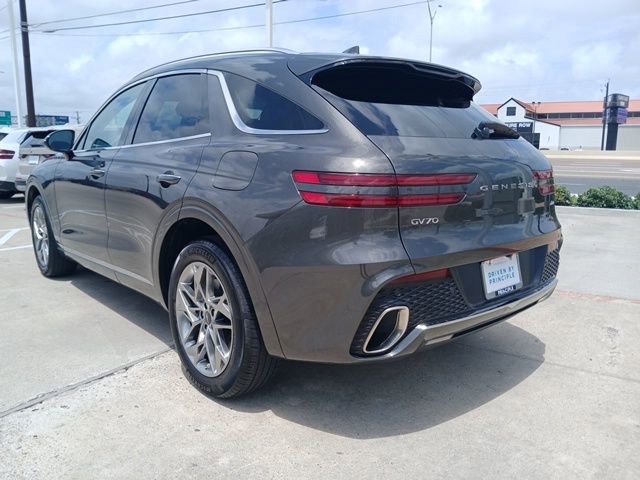 Used 2025 Genesis GV70 2.5T AWD/4WD image 7