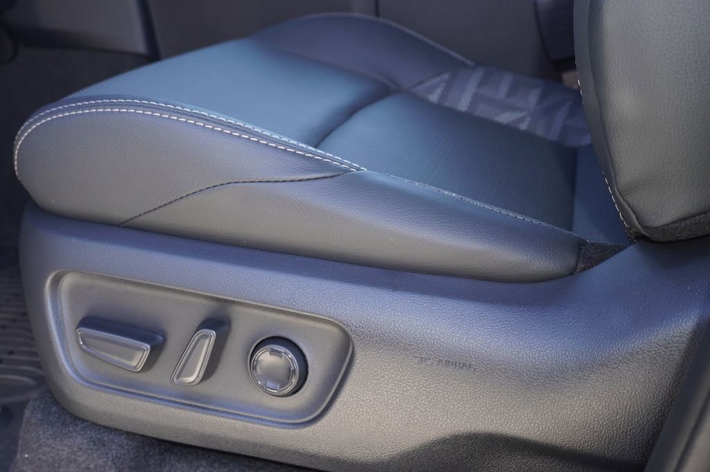 New 2026 Toyota 4Runner TRD Off-Road Premium image 12