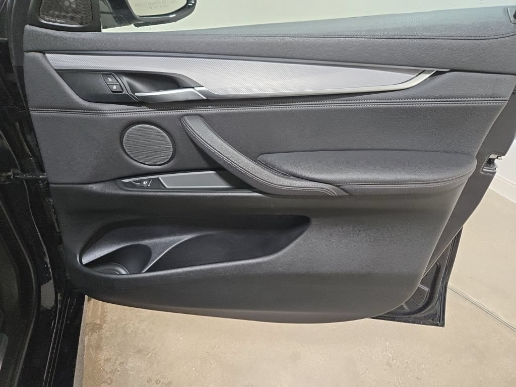 Used 2018 BMW X6 xDrive35i AWD/4WD image 24