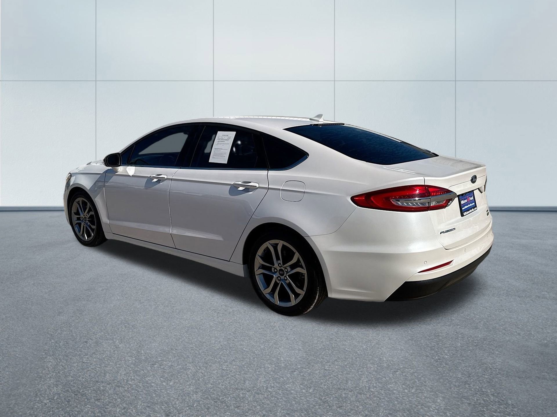 Used 2020 Ford Fusion SEL image 9