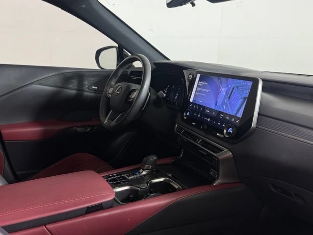 Used 2023 Lexus RX 500h F Sport w/ Cold Area Package AWD/4WD image 19