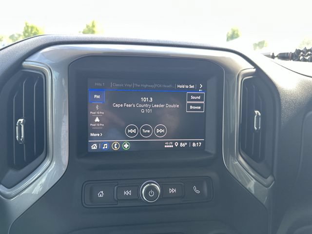 Used 2024 Chevrolet Silverado 2500 Custom AWD/4WD image 17