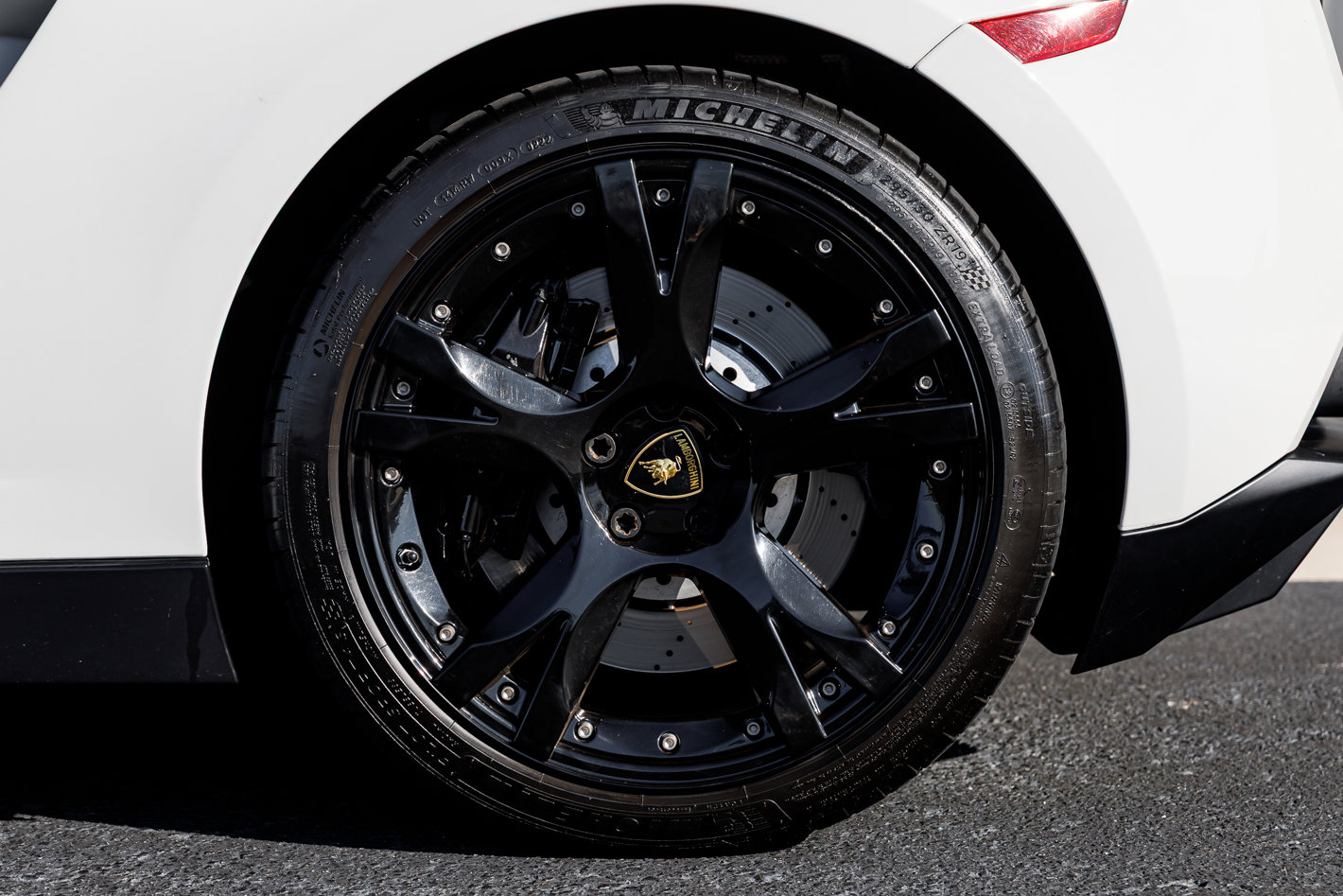 Used 2014 Lamborghini Gallardo LP 550-2 image 10