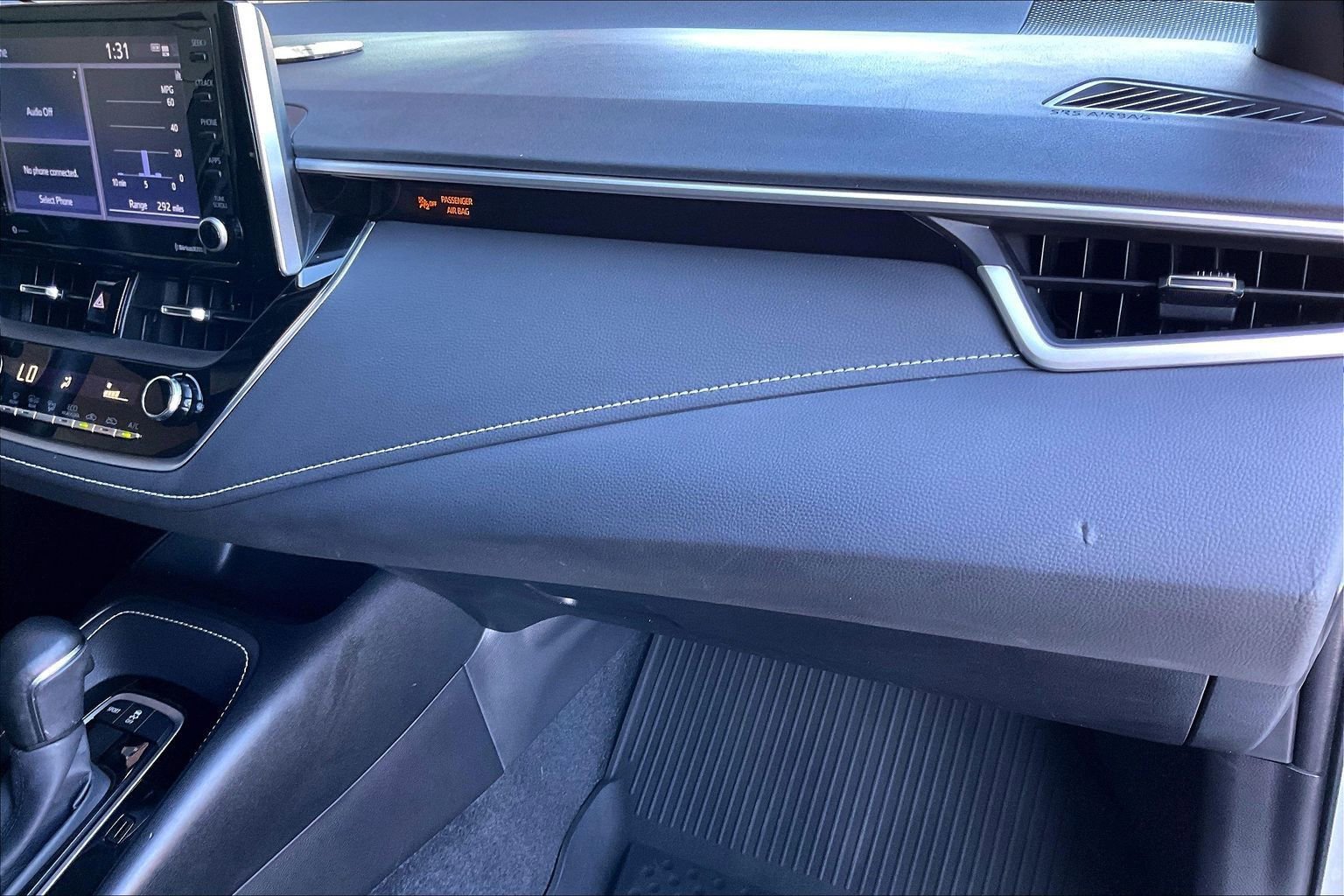 Used 2022 Toyota Corolla SE image 19