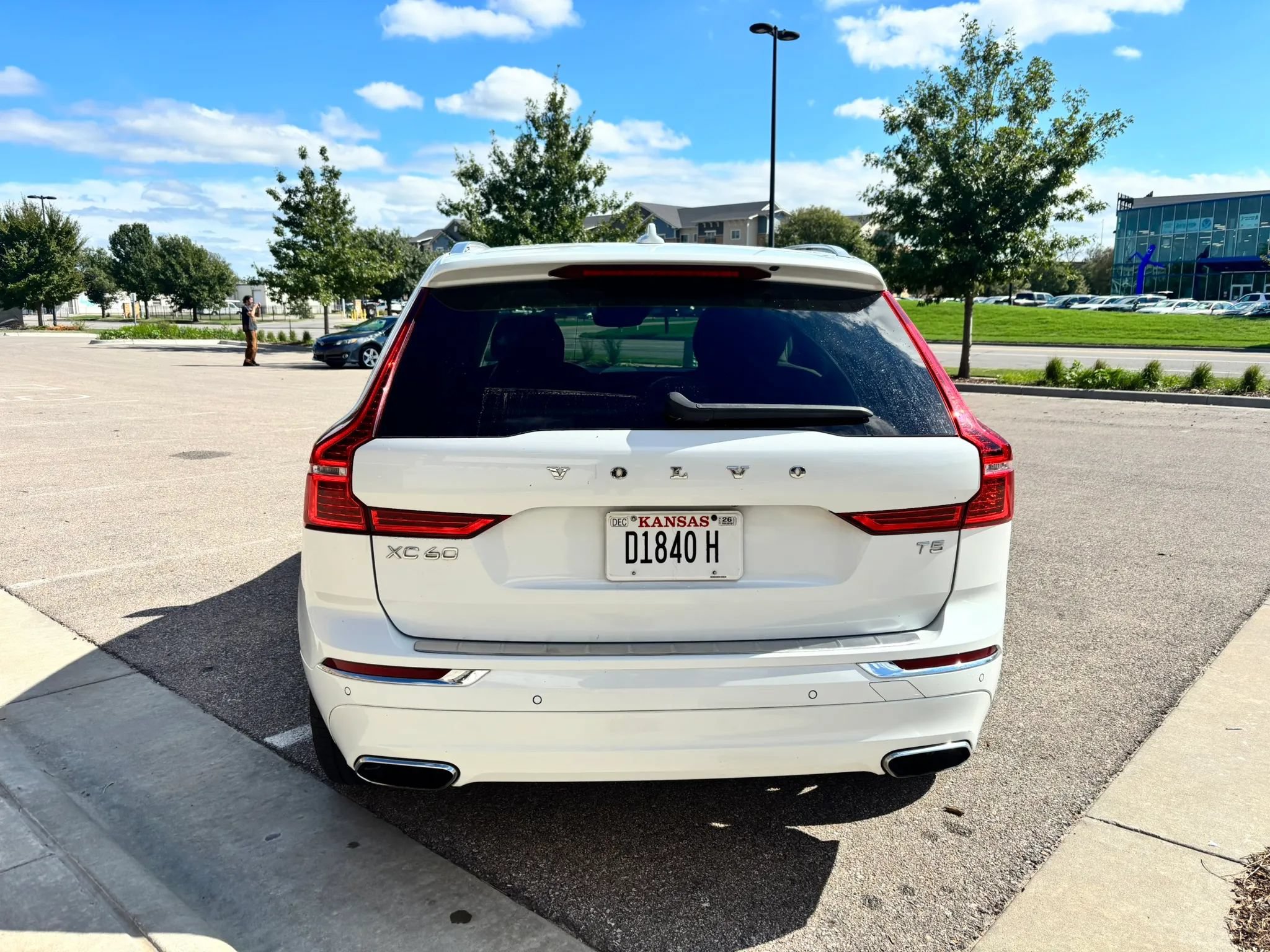 Used 2021 Volvo XC60 T5 Inscription w/ Advanced Package FWD image 6