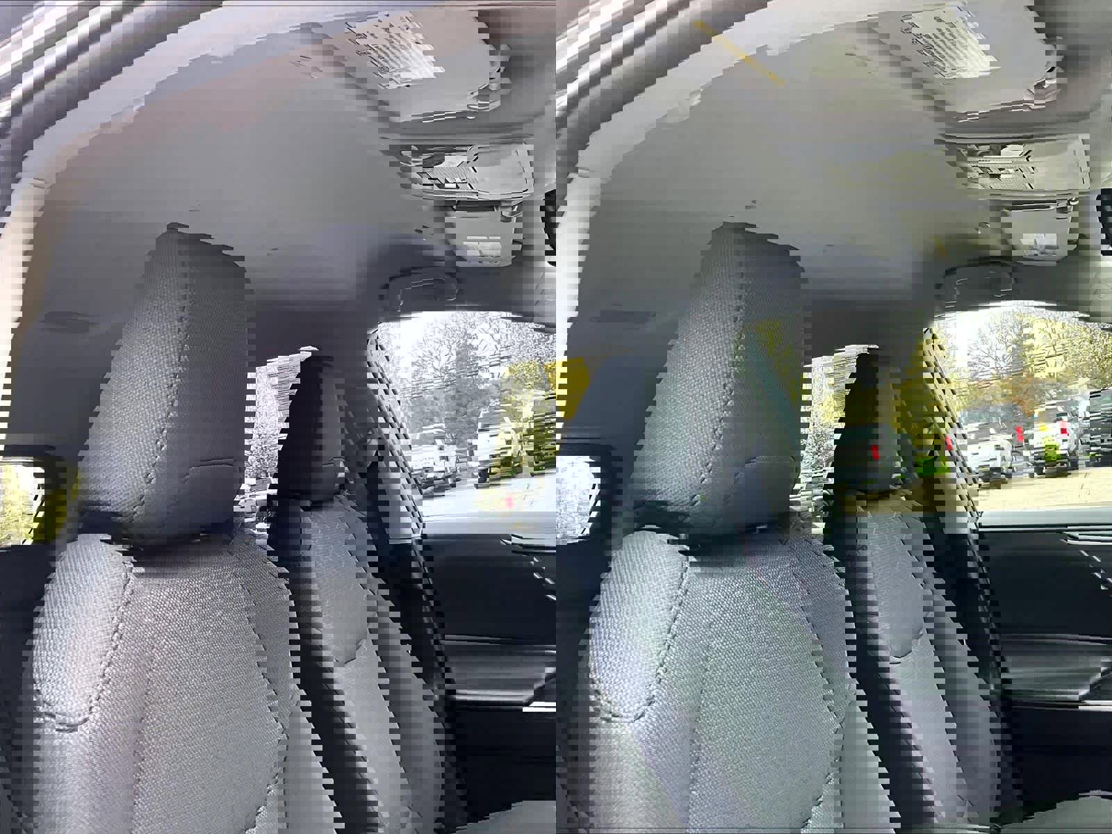 Used 2025 Toyota RAV4 XLE image 22