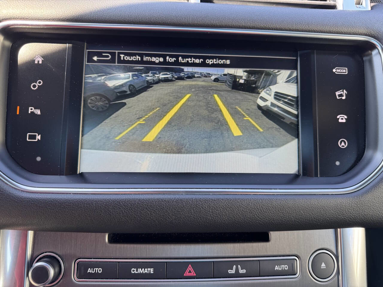 Used 2016 Land Rover Range Rover Sport SE image 19