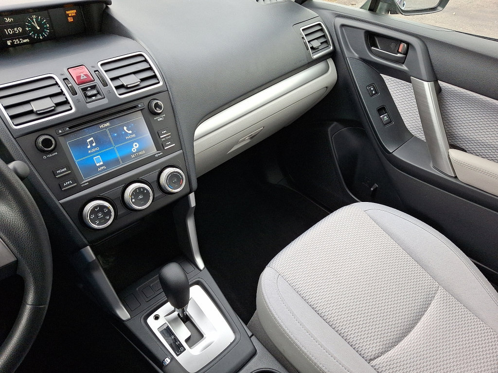 Used 2017 Subaru Forester 2.5i w/ Alloy Wheel Package image 28