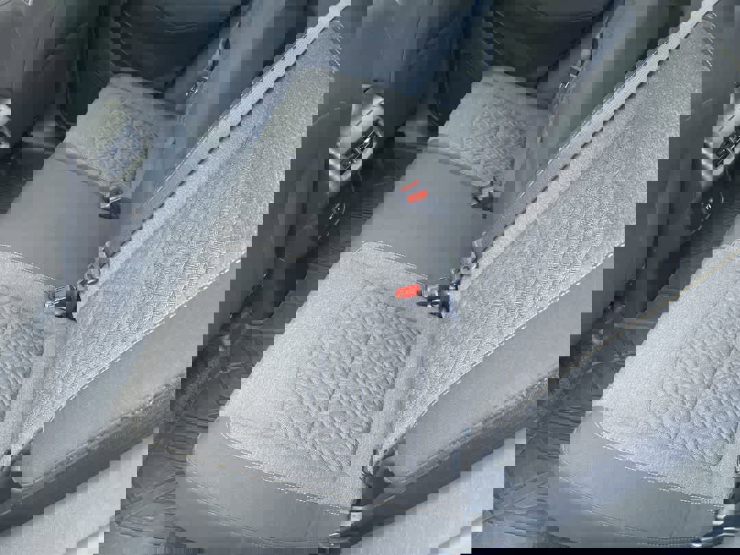 Used 2024 Chevrolet Equinox LT w/ LPO, Floor Liner Package image 21