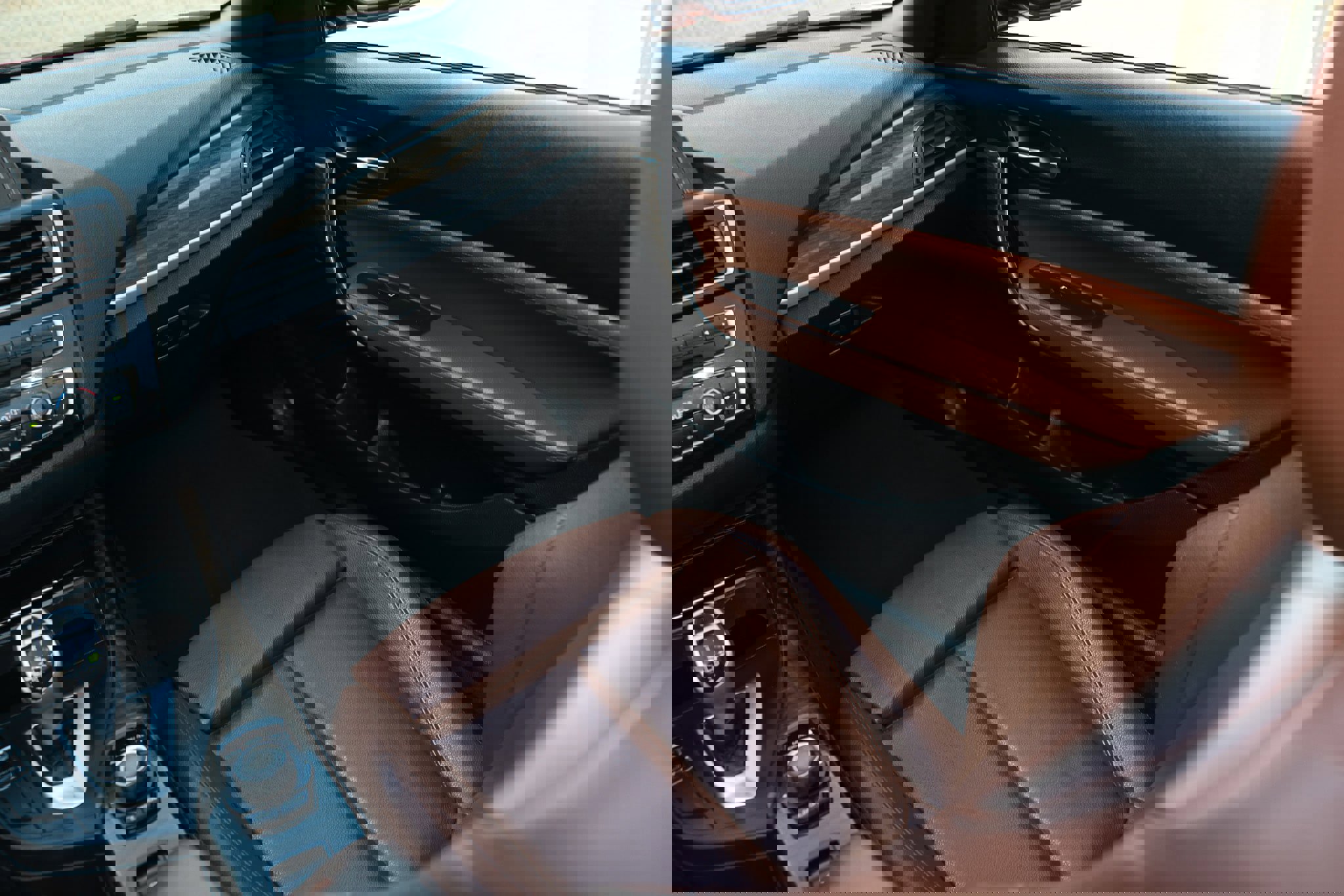 Used 2015 BMW M235i Convertible image 25