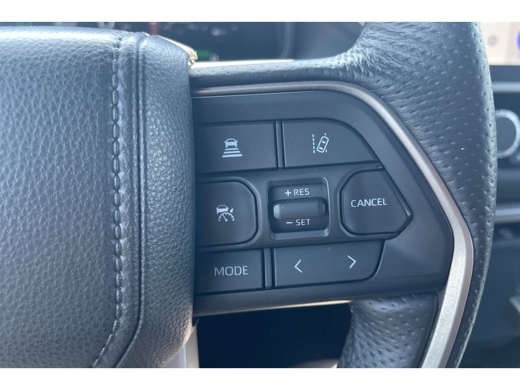 Used 2025 Toyota Sequoia Limited w/ Tow Technology Package AWD/4WD image 37