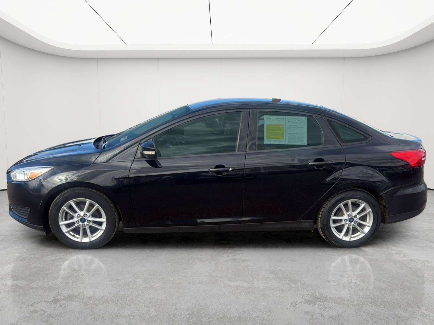 Used 2016 Ford Focus SE FWD image 7