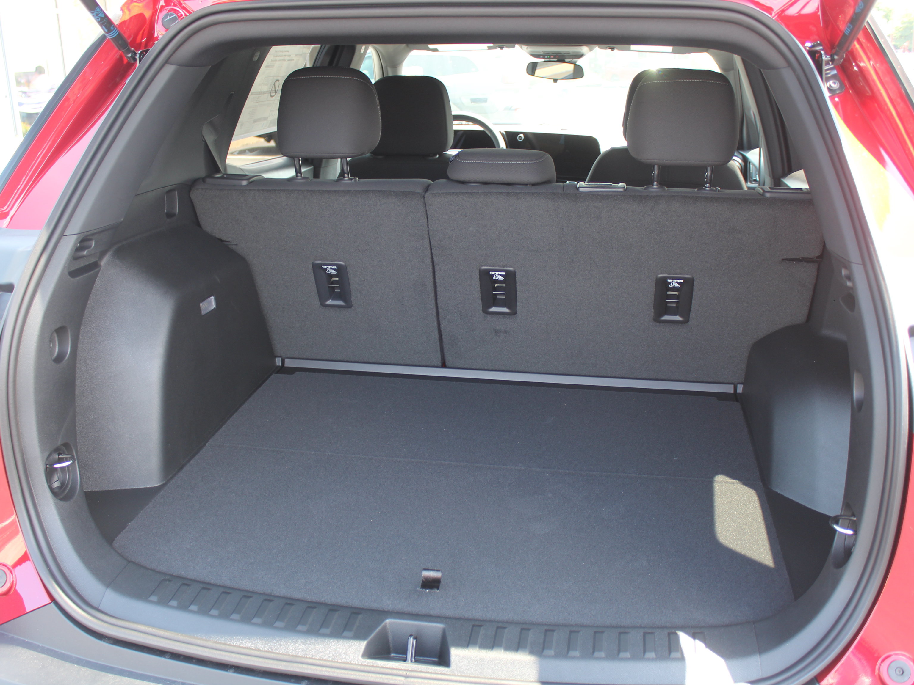 New 2027 Chevrolet Equinox LT FWD image 17