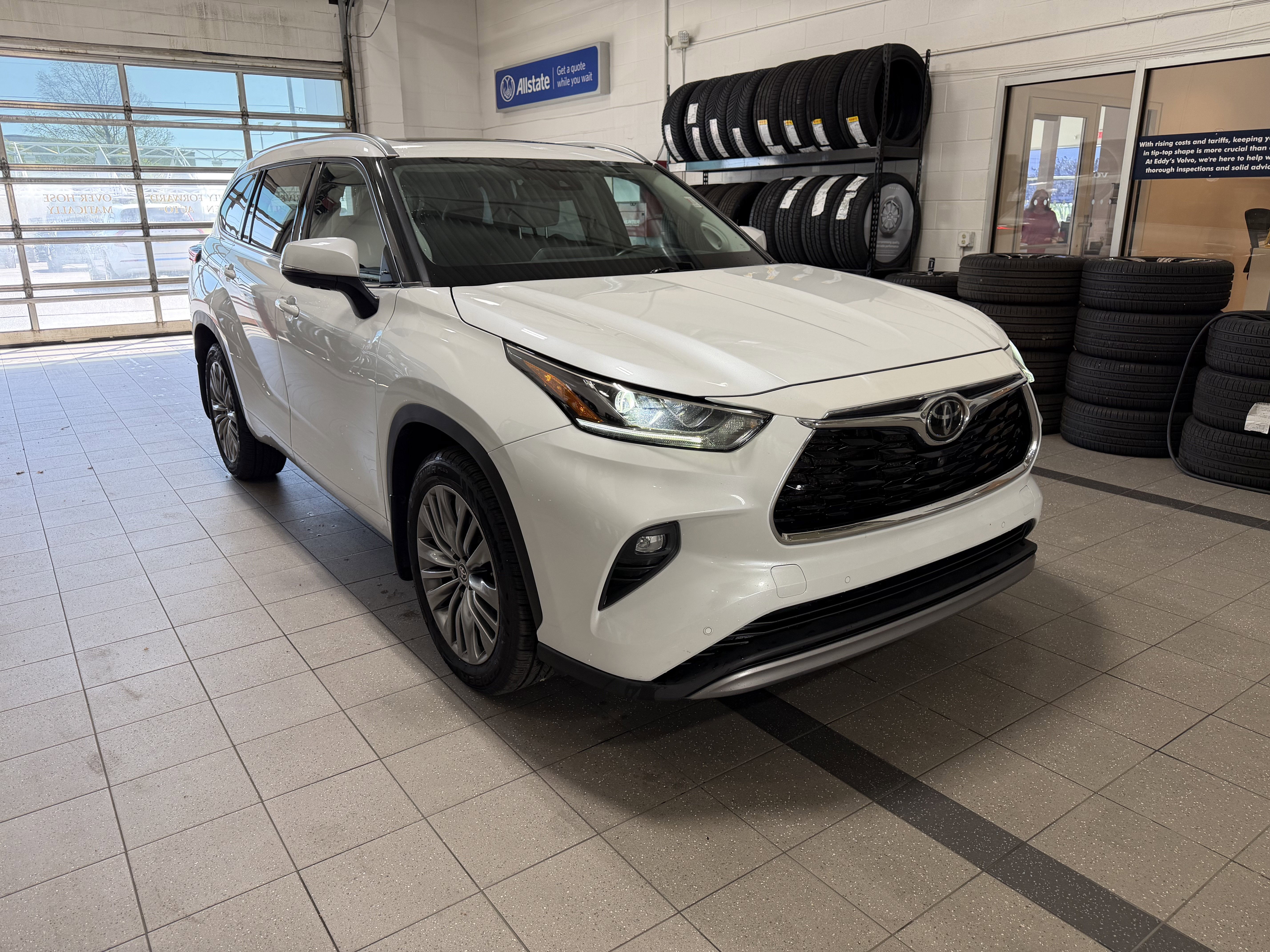 Used 2022 Toyota Highlander Platinum