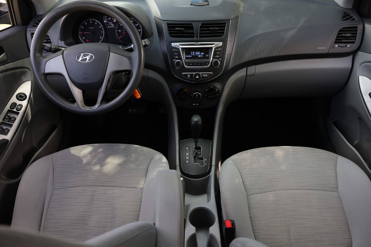 Used 2017 Hyundai Accent SE FWD image 22
