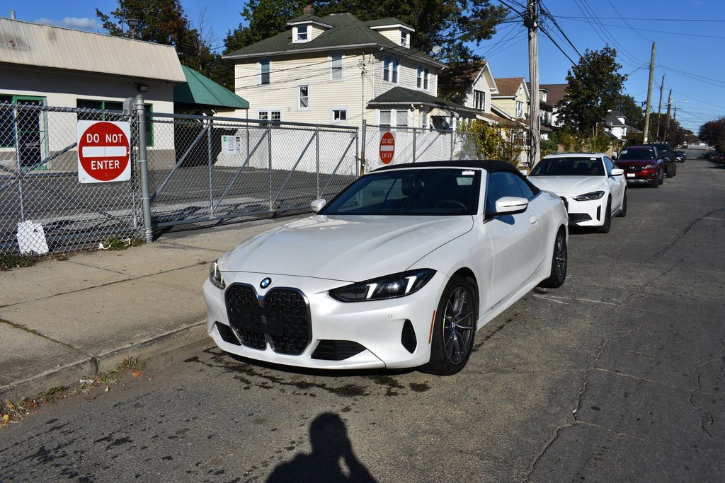 Used 2025 BMW 430i xDrive Convertible w/ Premium Package image 10