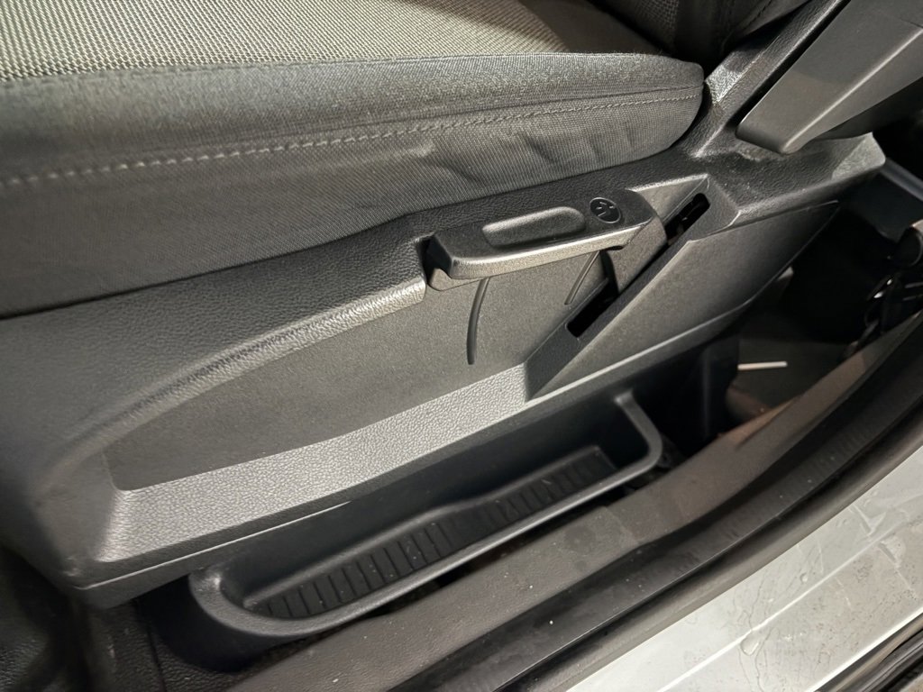 Used 2023 Ford Transit Connect XL image 21