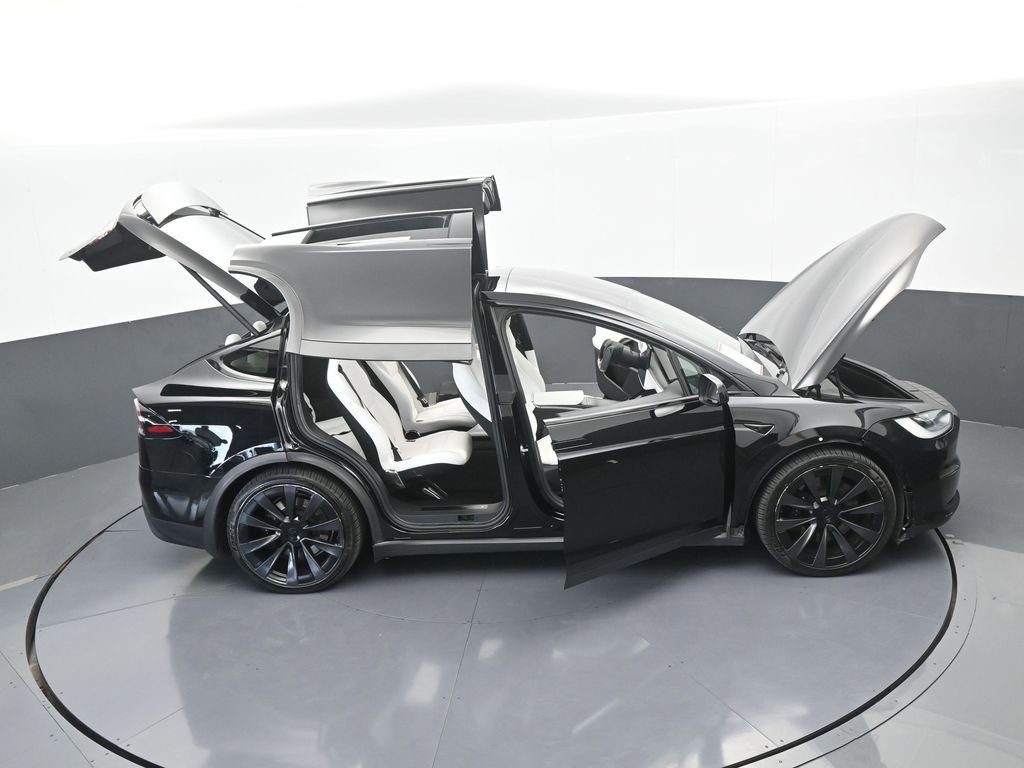 Used 2022 Tesla Model X Plaid image 65