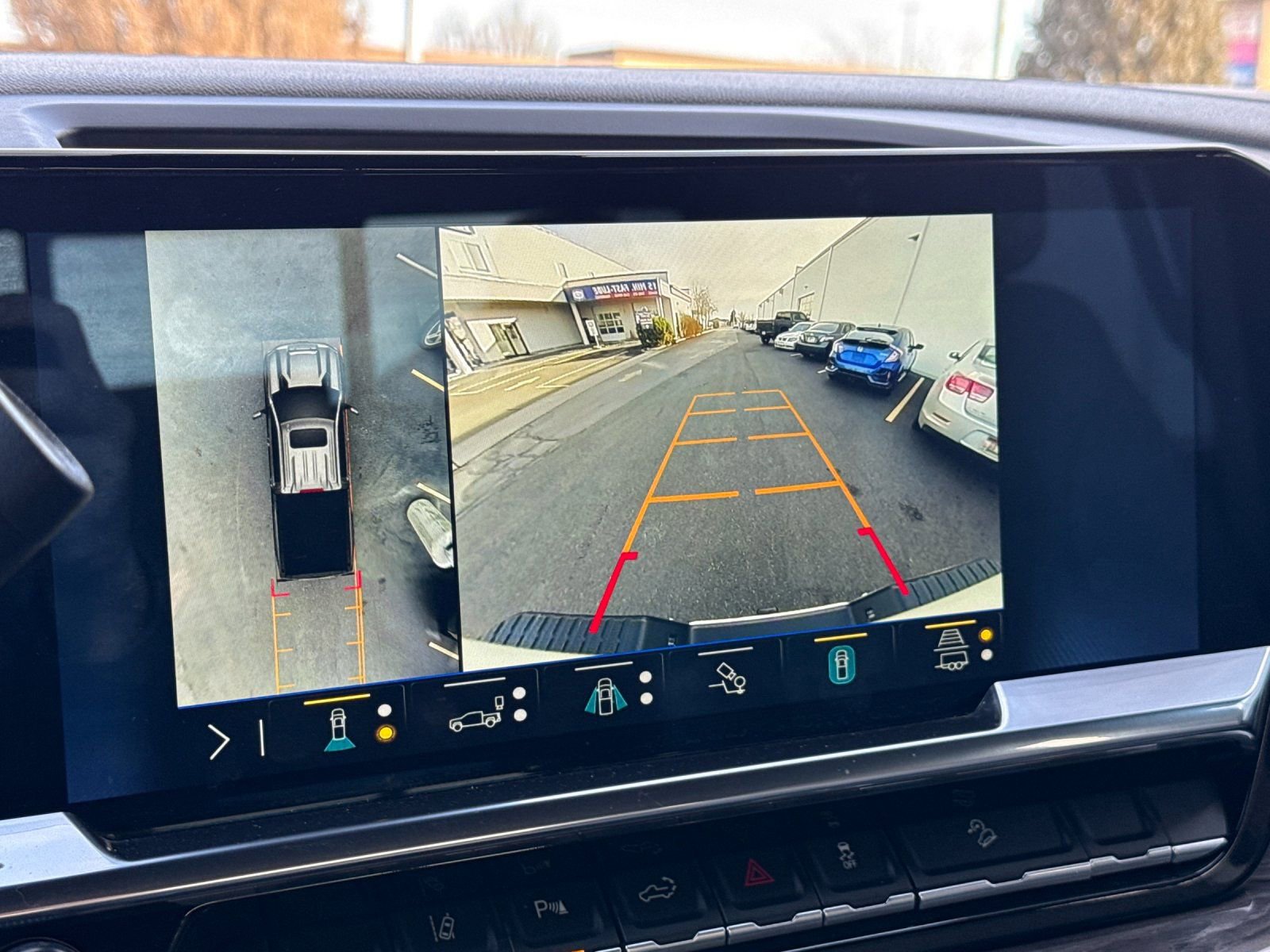 Used 2024 Chevrolet Silverado 3500 LTZ w/ LTZ Convenience Package image 23