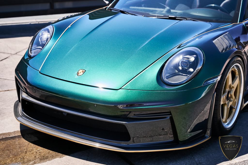 Used 2023 Porsche 911 Targa 4 GTS AWD/4WD image 7