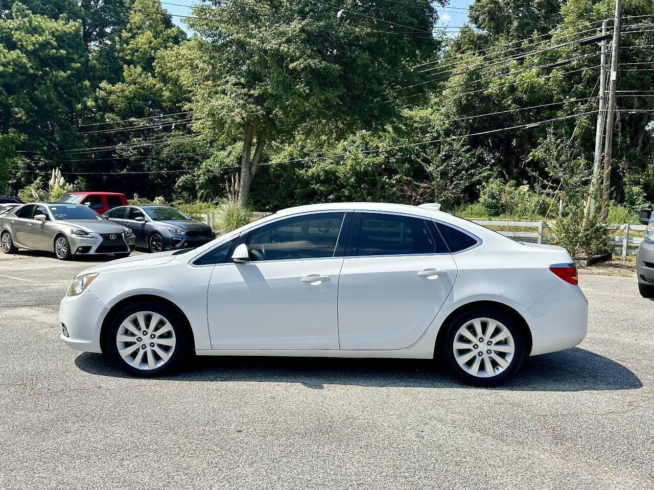 Used 2016 Buick Verano FWD image 4