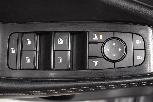 Used 2023 Nissan Rogue SV AWD/4WD image 21