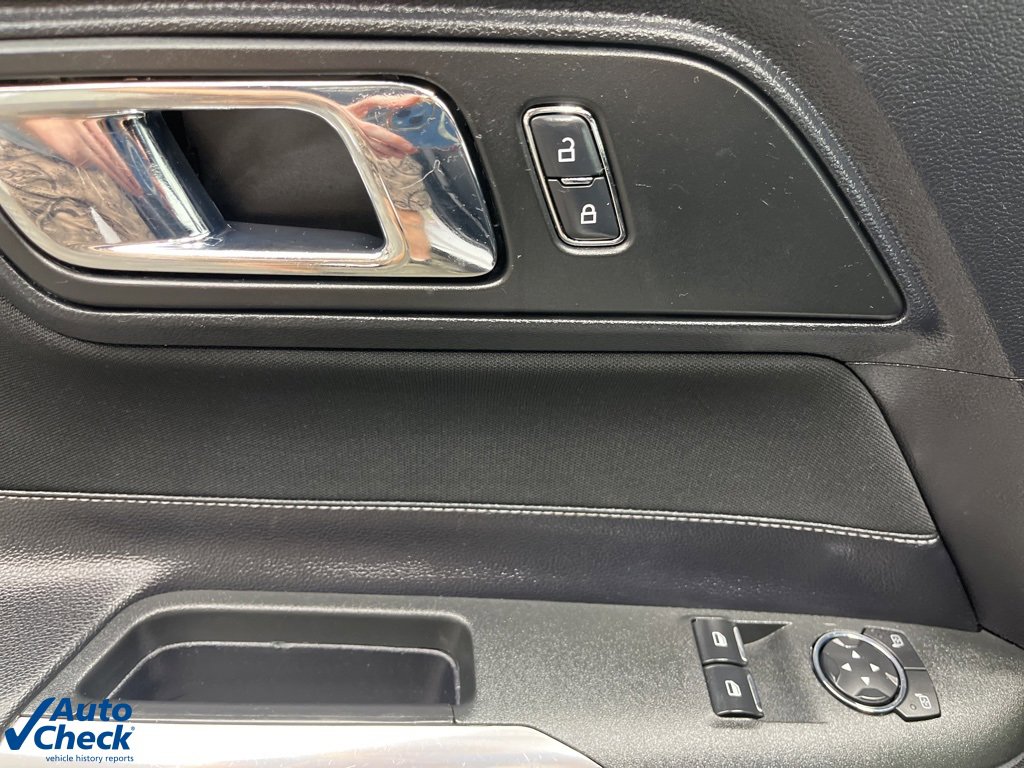 Used 2017 Ford Mustang GT w/ GT Performance Package image 30