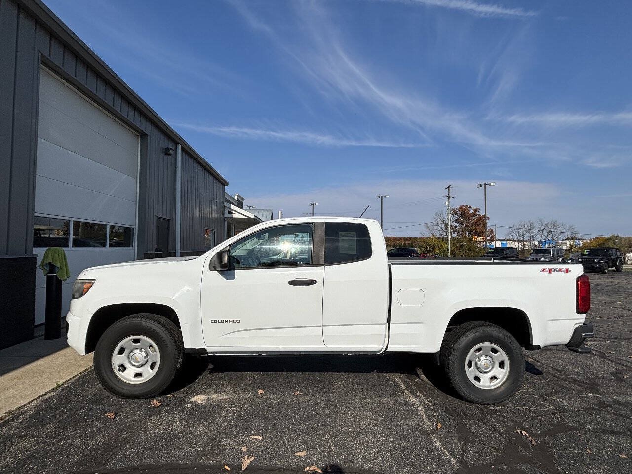 Used 2017 Chevrolet Colorado W/T w/ WT Convenience Package AWD/4WD image 1
