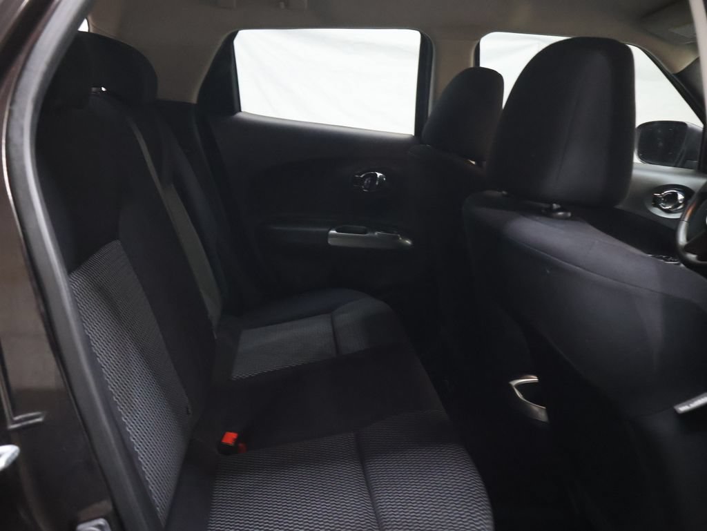 Used 2016 Nissan Juke S FWD image 13