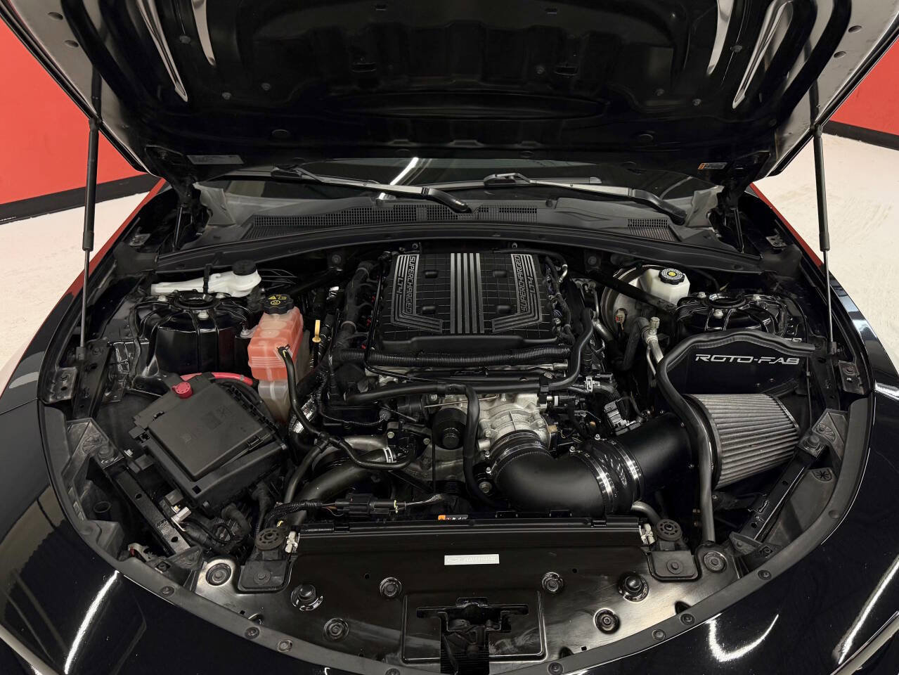Used 2018 Chevrolet Camaro ZL1 RWD image 9
