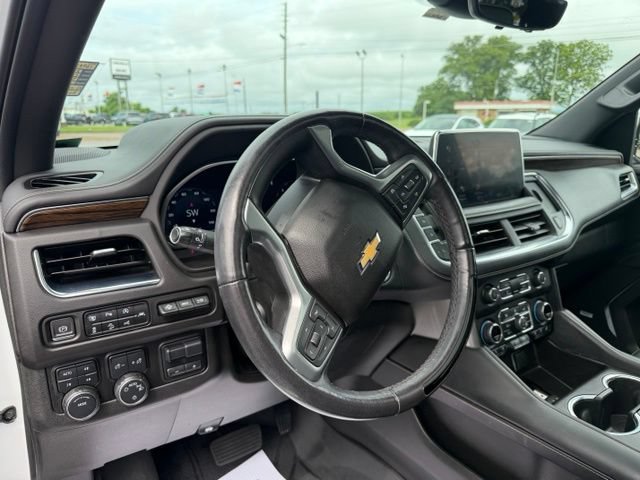 Used 2023 Chevrolet Tahoe Premier w/ Advanced Technology Package AWD/4WD image 19