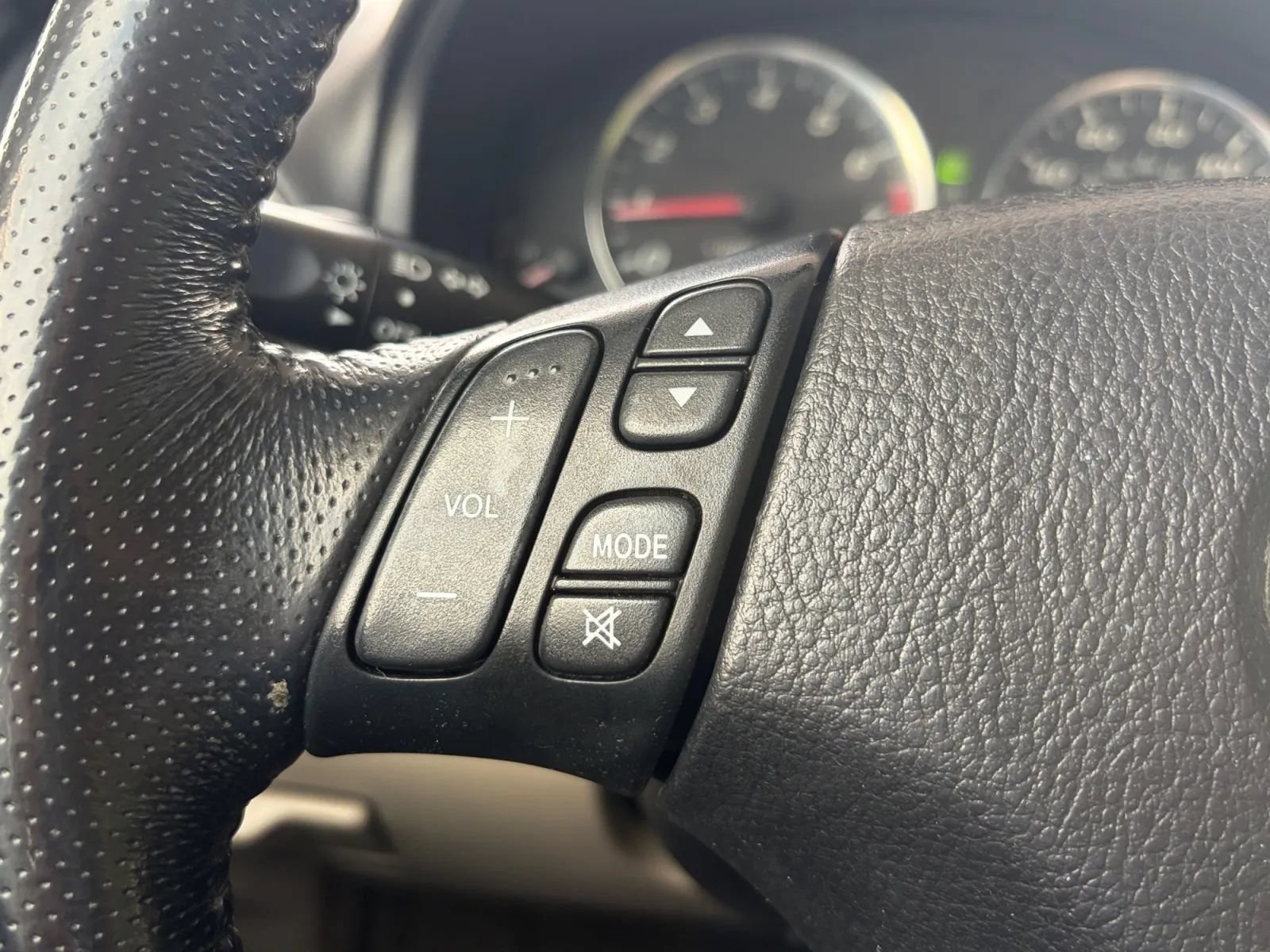 Used 2005 MAZDA MAZDA6 i FWD image 27