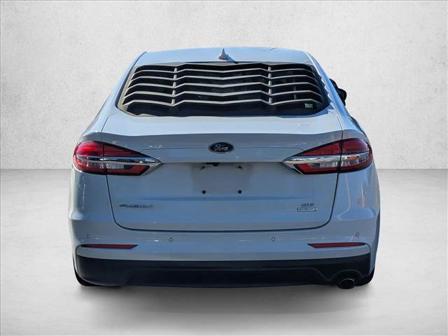 Used 2020 Ford Fusion SE image 6
