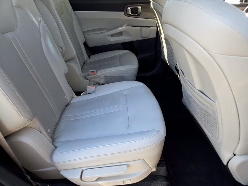 Used 2022 Kia Sorento X-Line EX AWD/4WD image 16