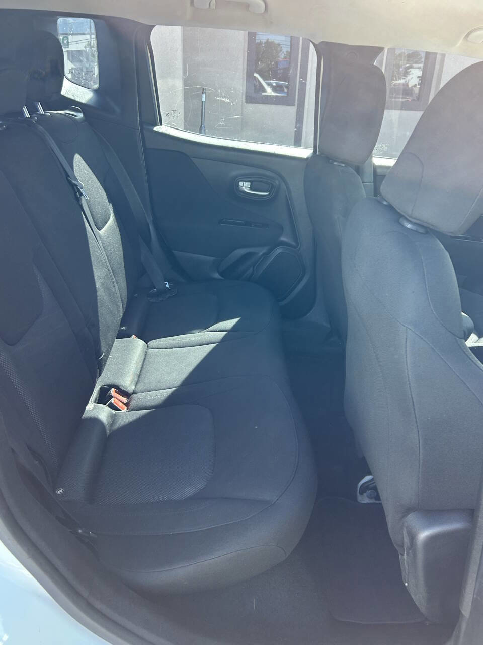 Used 2020 Jeep Renegade Sport FWD image 16