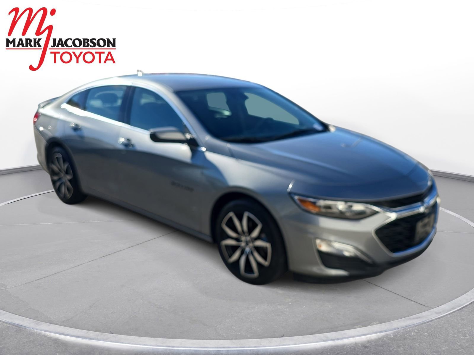 Used 2024 Chevrolet Malibu RS w/ LPO, Floor Liner Package image 4