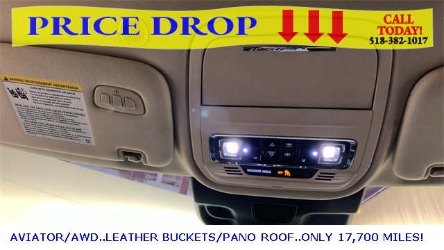 Used 2023 Lincoln Aviator AWD w/ Premium Package image 47