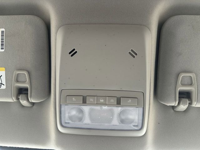 Used 2022 Buick Encore Preferred w/ Safety Package image 19