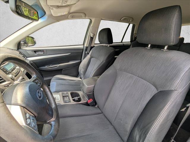 Used 2013 Subaru Outback 2.5i Premium w/ Popular Pkg 3 AWD/4WD image 9