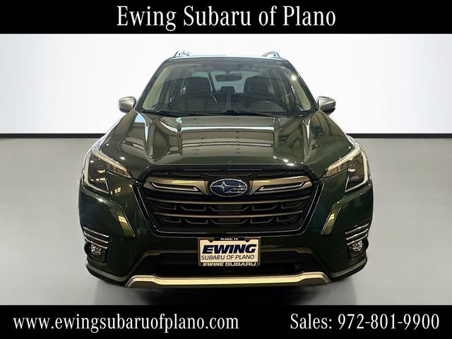 Used 2023 Subaru Forester Touring AWD/4WD image 2