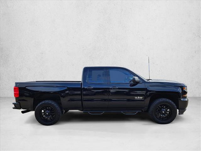 Used 2018 Chevrolet Silverado 1500 Custom w/ Texas Edition RWD image 4