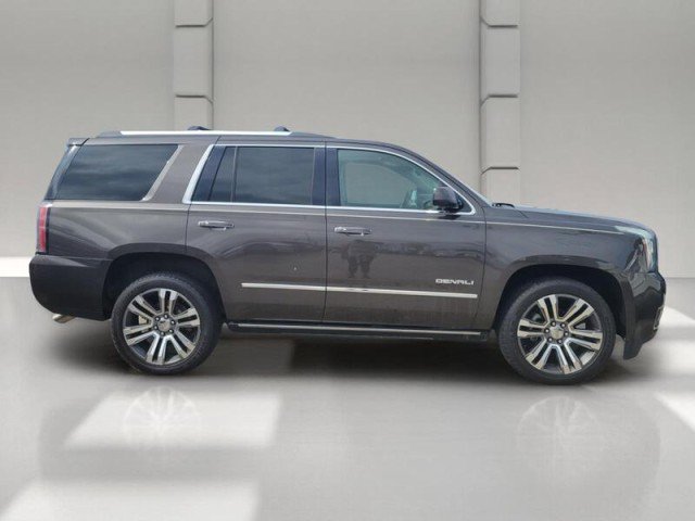 Used 2019 GMC Yukon Denali w/ Denali Ultimate Package RWD image 4