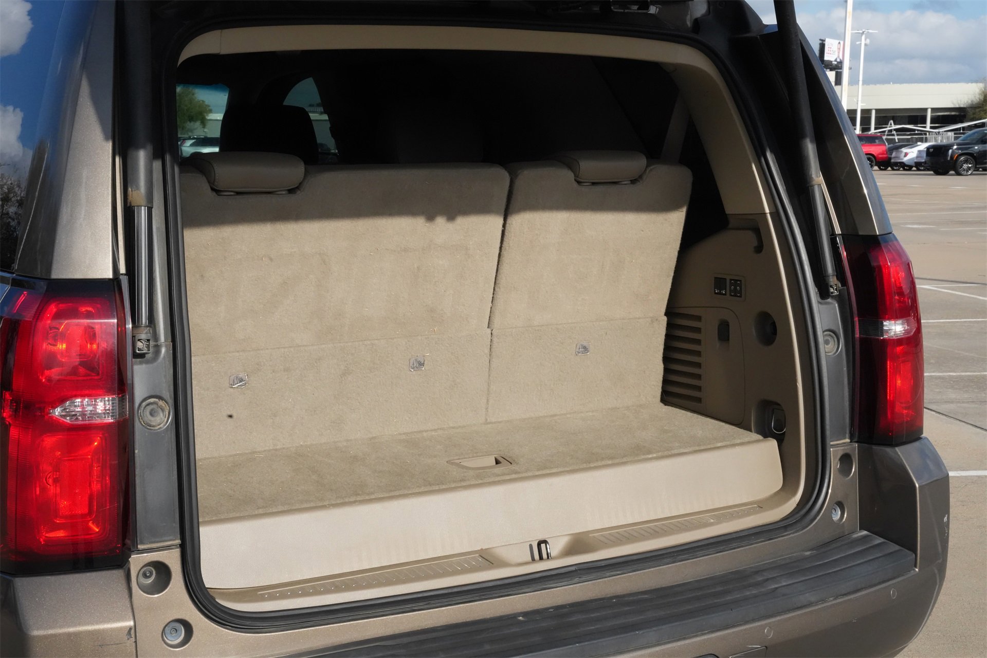 Used 2016 Chevrolet Tahoe LT w/ Texas Edition Package image 21