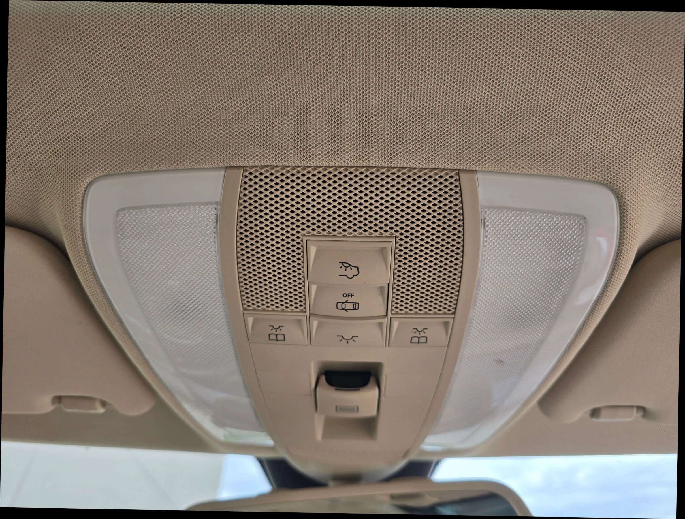 Used 2012 Mercedes-Benz C 250 Coupe image 37