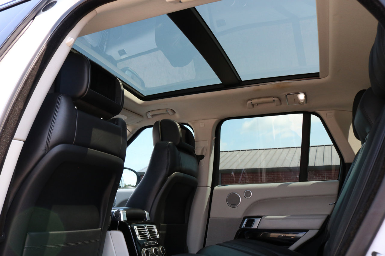 Used 2017 Land Rover Range Rover Supercharged image 40