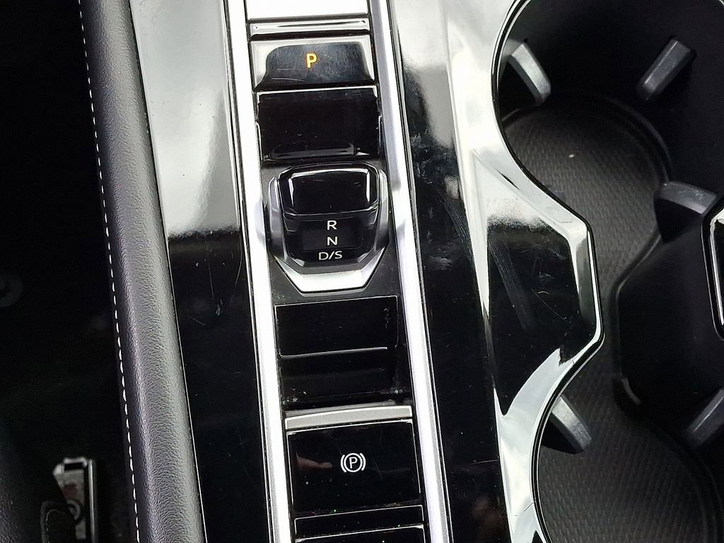 Used 2024 Volkswagen Atlas SE image 9