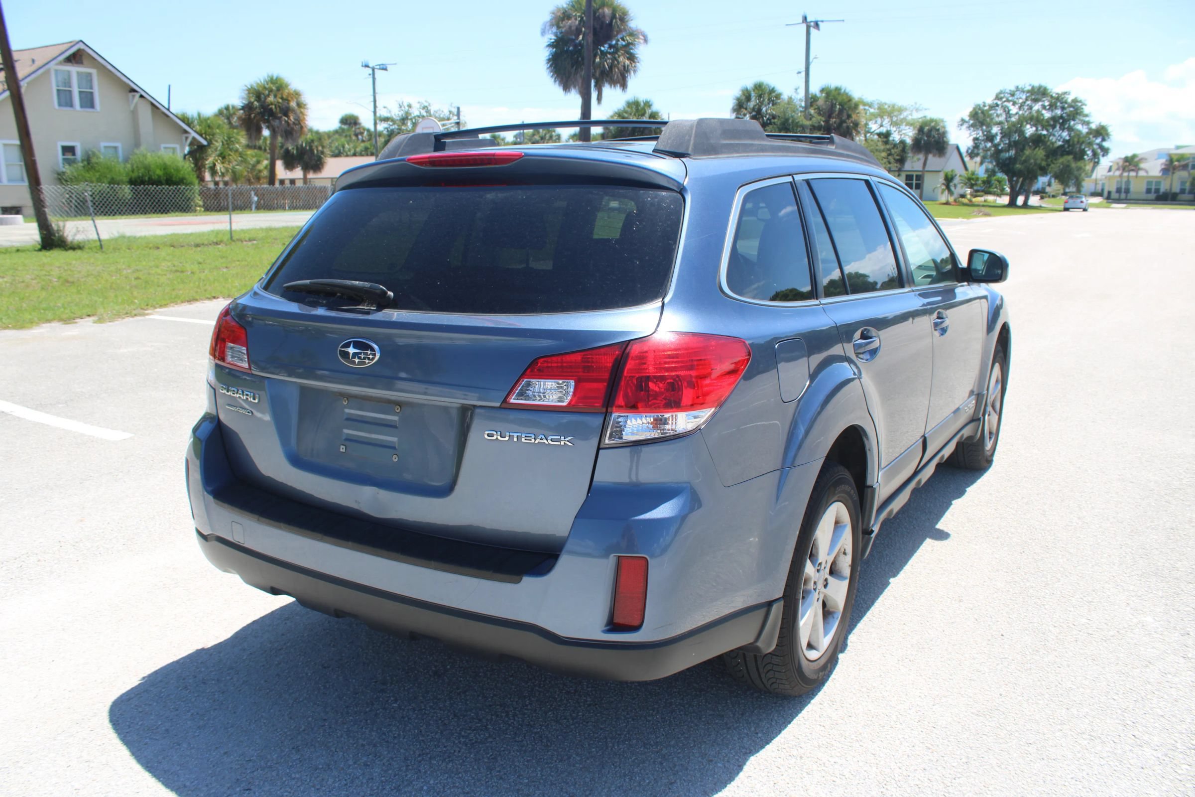 Used 2013 Subaru Outback 2.5i Premium w/ Popular Pkg 1B AWD/4WD image 21